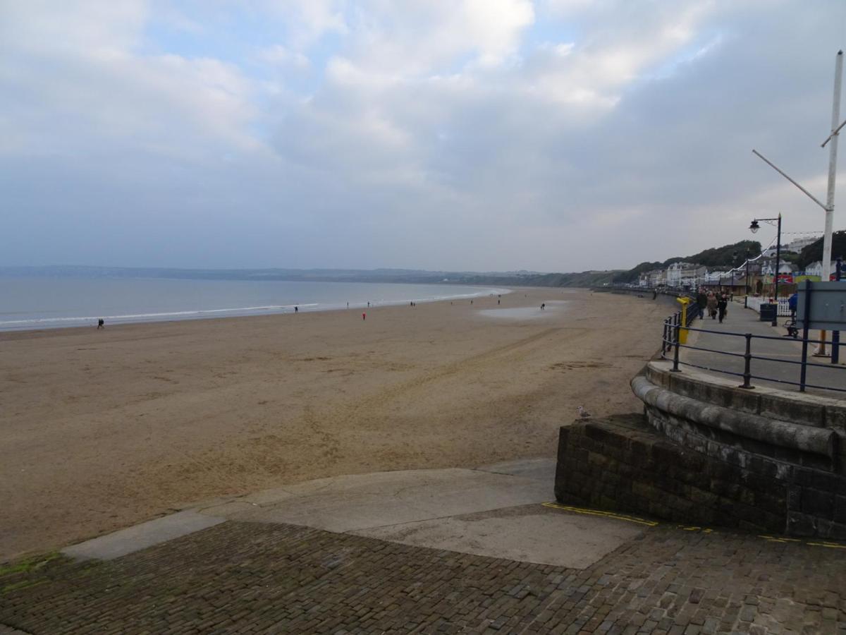 Sunrise Corner, The Bay Filey, Wi-Fi, Pets, Pool Apartment Bagian luar foto