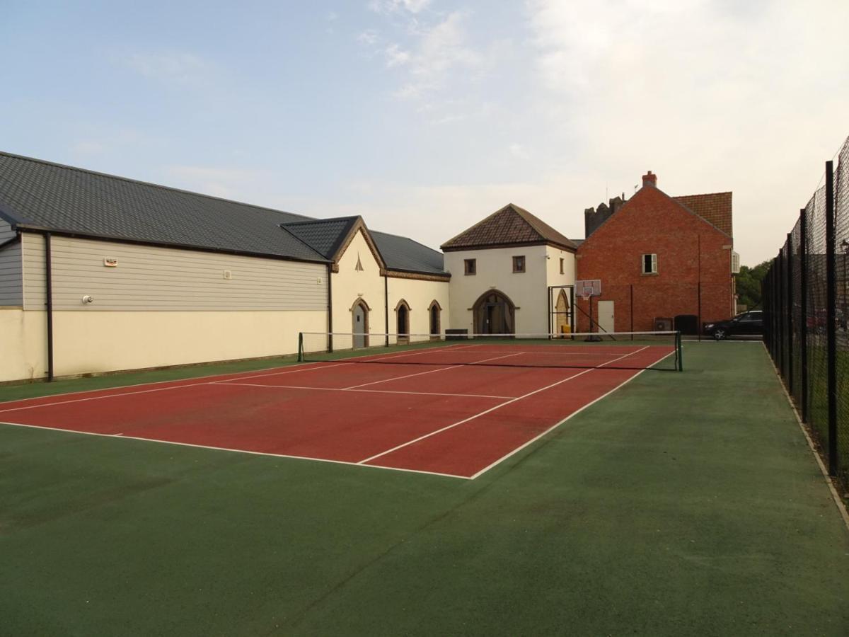 Sunrise Corner, The Bay Filey, Wi-Fi, Pets, Pool Apartment Bagian luar foto